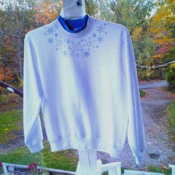 White Sweatshirt w/Beaded Snowflakes - Picture 1 of 7